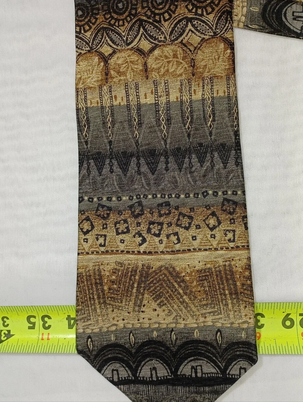 Daniel de Fasson Patterned 100% Silk Tie in Gold and Black